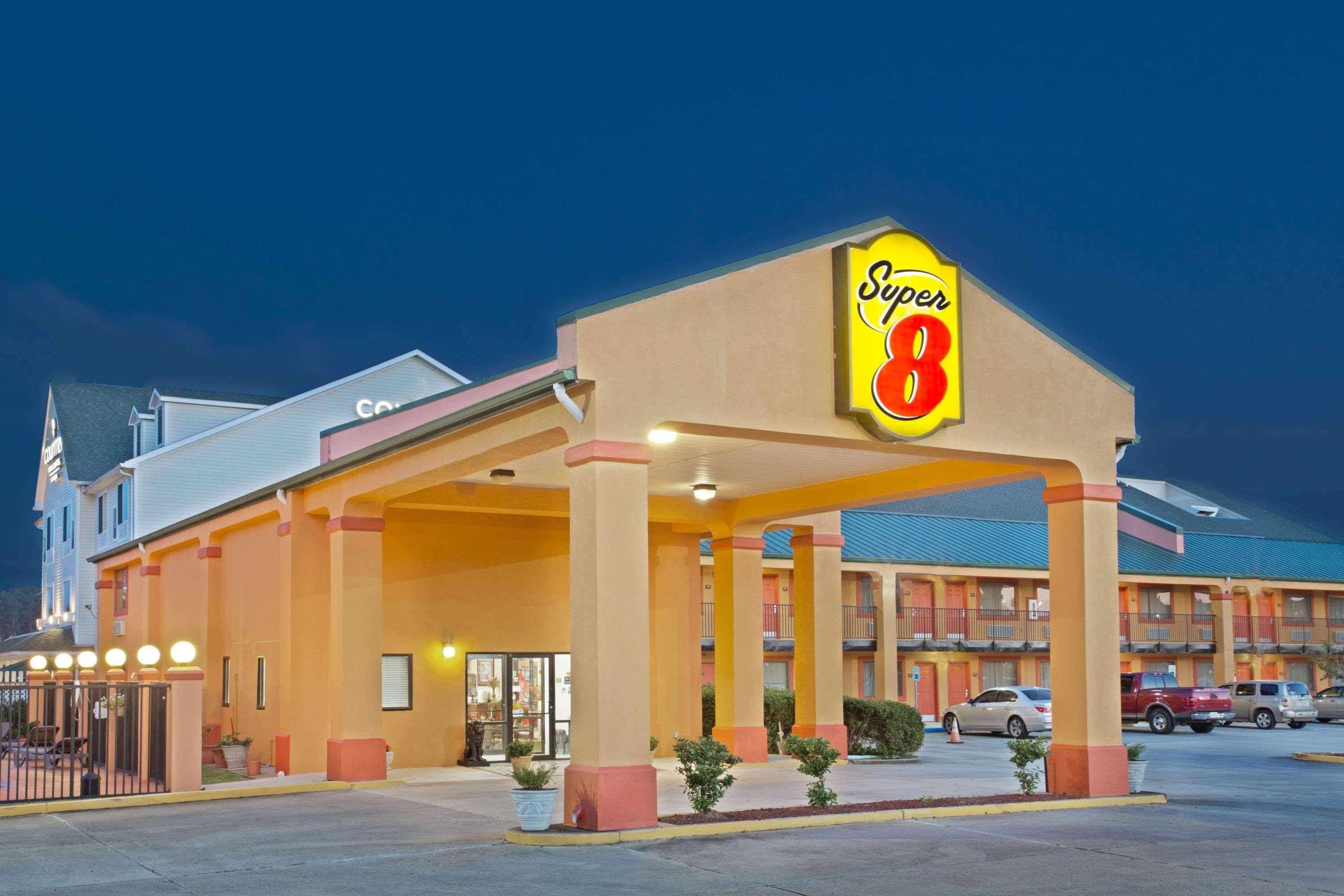 Super 8 By Wyndham Covington Otel Dış mekan fotoğraf