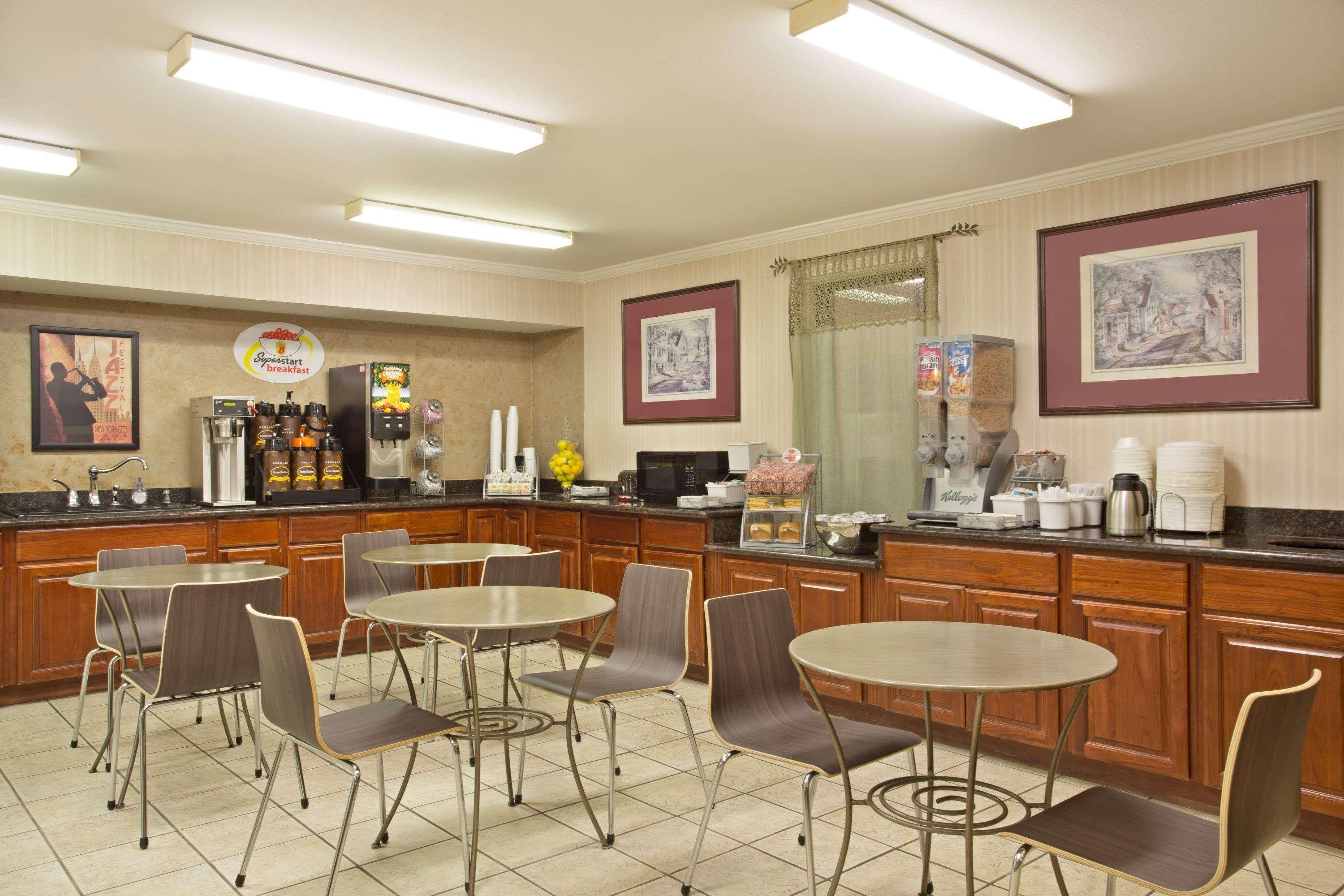 Super 8 By Wyndham Covington Otel Dış mekan fotoğraf