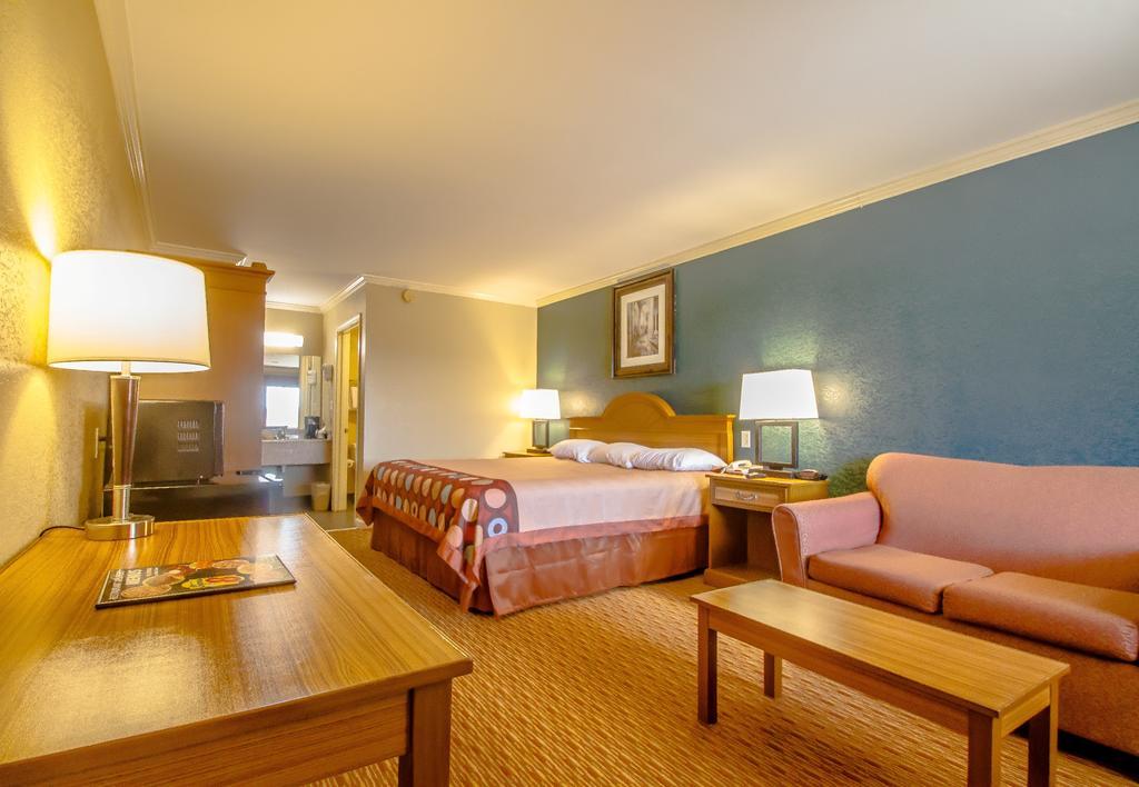 Super 8 By Wyndham Covington Otel Dış mekan fotoğraf